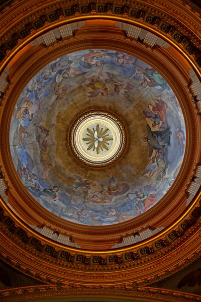 Vista de la cúpula, Santi Giovanni e Paolo, Roma, Italia de Unknown